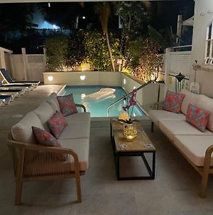 Nanpa, Luxury Family Three Bed Villa, St James West Coast, Private Pool Άγιος Ιάκωβος Exterior photo