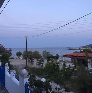 Comfortable Home By The Sea, Near Athens Airport Αρτέμιδα Exterior photo