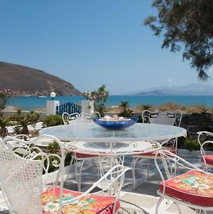 Lovely House Infront Of The Beach In Molos Μώλος Πάρου Exterior photo