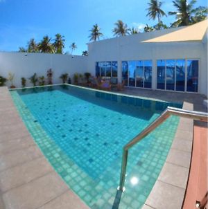 Athiri Beach Maldives Ξενοδοχείο Dhigurah Exterior photo
