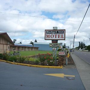 Budget Inn Motel Woodburn Exterior photo