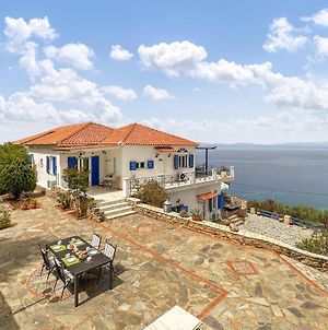 Stunning Home In Mantineia Messinia With 3 Bedrooms And Wifi Κιτριές Exterior photo