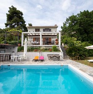 Villa Vera - Private Villa For 8 Guests With Pool Κύμη Exterior photo
