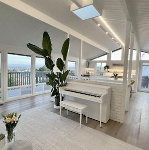 - New Listing - Luxury House On The Riviera , Modern Design, And Panoramic Ocean View Βίλα Σάντα Μπάρμπαρα Exterior photo