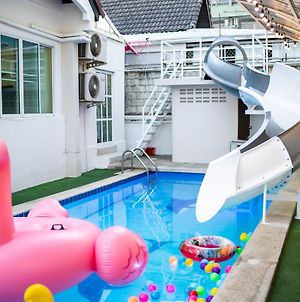 Ak Pool Villa Pattaya Exterior photo