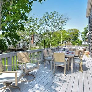 Deck A C Mins To Beach Dog Welcome Yarmouth Port Exterior photo
