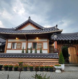 Beautiful House Ξενοδοχείο Jeonju Exterior photo