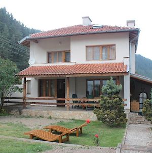 Beli Iskar Home With A View Exterior photo