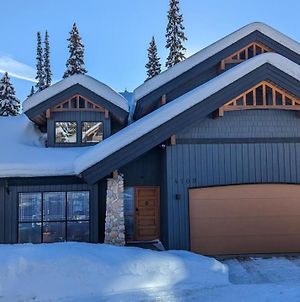 On The Run Chalet By Bear Country Βίλα Sun Peaks Exterior photo