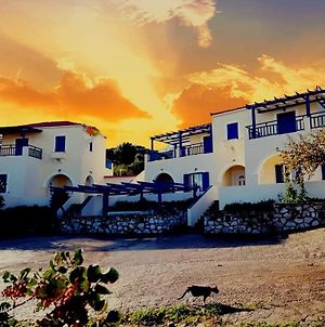 Evangelia House Sea View Apartments Agia Pelagia  Exterior photo
