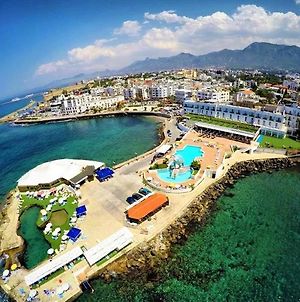 Dome Hotel & Casino At Central Kyrenia Κερύνεια Exterior photo