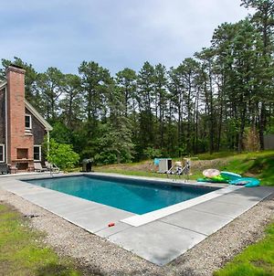 Private Pool And Close To Marconi Beach Wellfleet Exterior photo