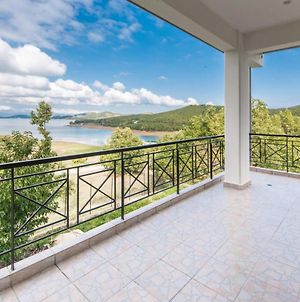 Vaios Villa Lakeview Agios Athanasios  Exterior photo