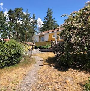 Havsnara Villa, Narhet Till Stan Värmdö Exterior photo