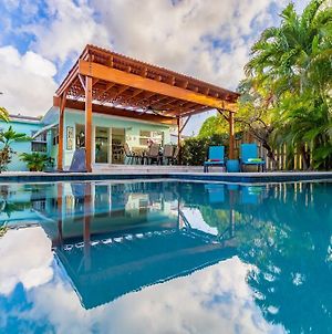 Beautiful Pool House In Sunnyside, Close To The Beach! Dania Beach Exterior photo