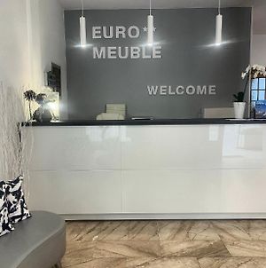 Euro Meuble Ξενοδοχείο Γκράντο Exterior photo