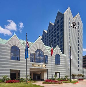Hilton Houston North Ξενοδοχείο Exterior photo
