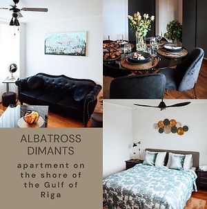 Albatross Dimants - Apartamenti Rigas Juras Lica Krasta Διαμέρισμα Ķesterciems Exterior photo