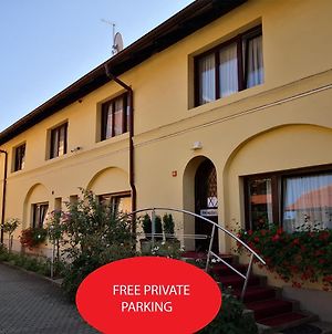 Grand Bells Bed And Breakfast Ζάγκρεμπ Exterior photo