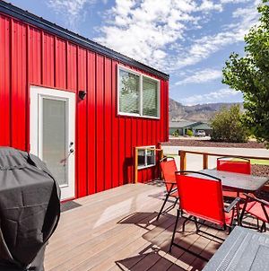 Tiny Home Paradise With Hottub Apple Valley Exterior photo