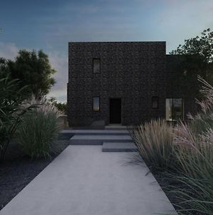 Onym Curated Villas Πλάκα Exterior photo