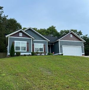 Fully Equipped 2 Miles From Orion Amphitheater Βίλα Huntsville Exterior photo