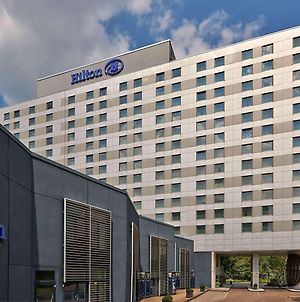 Hilton Dusseldorf Ξενοδοχείο Exterior photo