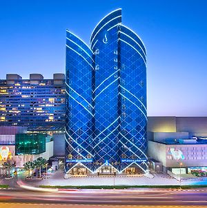 City Seasons Towers Hotel Bur Ντουμπάι Exterior photo