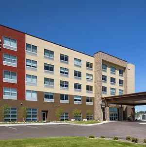 Holiday Inn Express & Suites Duluth North - Miller Hill, An Ihg Hotel Exterior photo