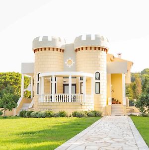 Castle Villa Ανάβυσσος Exterior photo