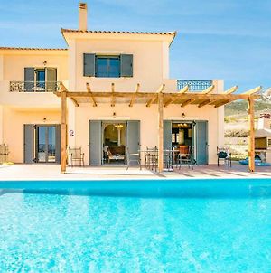 Beautiful Home In Kefalonia With Outdoor Swimming Pool, Swimming Pool And 3 Bedrooms Κεφαλονιά Exterior photo