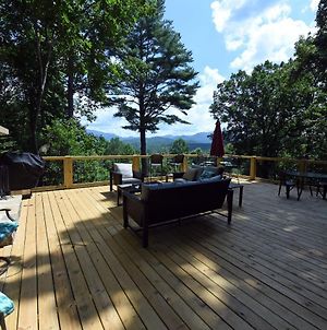 Big Pine - Long Range Mountain Views, Large Decks, Hot Tub, Fire Pit And Dog Friendly! Βίλα Blairsville Exterior photo