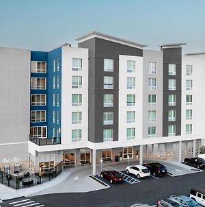 Towneplace Suites By Marriott Tampa Κλιαργουότερ Exterior photo