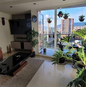 Spacious Smart Luxury Apartment With Stunning Views Ενβιγάδο Exterior photo