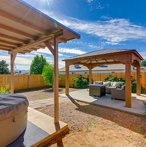 Prescott Valley Retreat With Private Hot Tub! Exterior photo