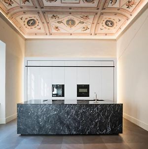 Luxury Apartment In Palazzo Taja, Σιένα Exterior photo