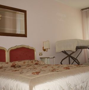 Hotel Villa Serena Μαργκέρα Room photo