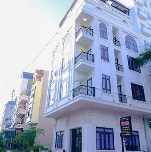 Viet Hoang Hotel In Halong Bay Χα Λονγκ Exterior photo