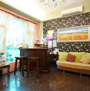 Yaya House Bed and Breakfast Hualien City Exterior photo
