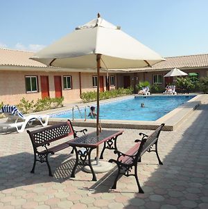 Marhaba Resort And Hotel Σάρτζα Exterior photo