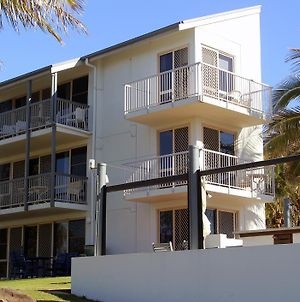 Bargara Shoreline Apartments Exterior photo