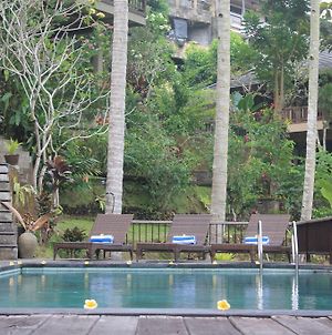 The Kampung Resort Ubud Μπαλί Exterior photo