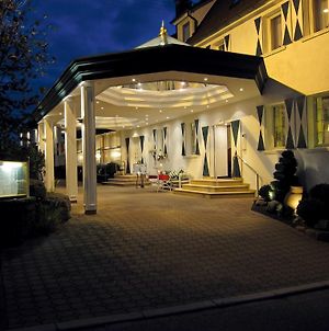 Hotel-Restaurant Arneggers Adler Tiefenbronn Exterior photo