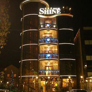 Shine House Hotel Αντλέρ Exterior photo