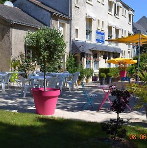 Hotel Le Castel Brissac-Quince Exterior photo
