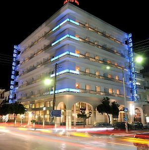Ξενοδοχείο Μανιάτης Σπάρτη Exterior photo
