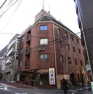 Tokyo Banyan Hotel Exterior photo