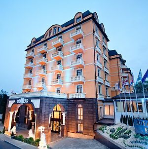 Royal Grand Hotel & Spa Τρούσκαβετς Exterior photo