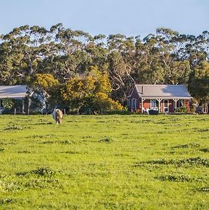 Freshwater Creek Cottages & Farm Stay Torquay Exterior photo