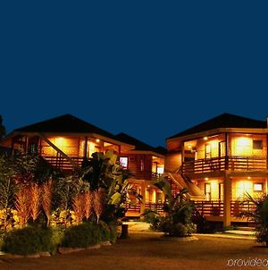 Alta Cebu Village Garden Resort Cordova  Exterior photo